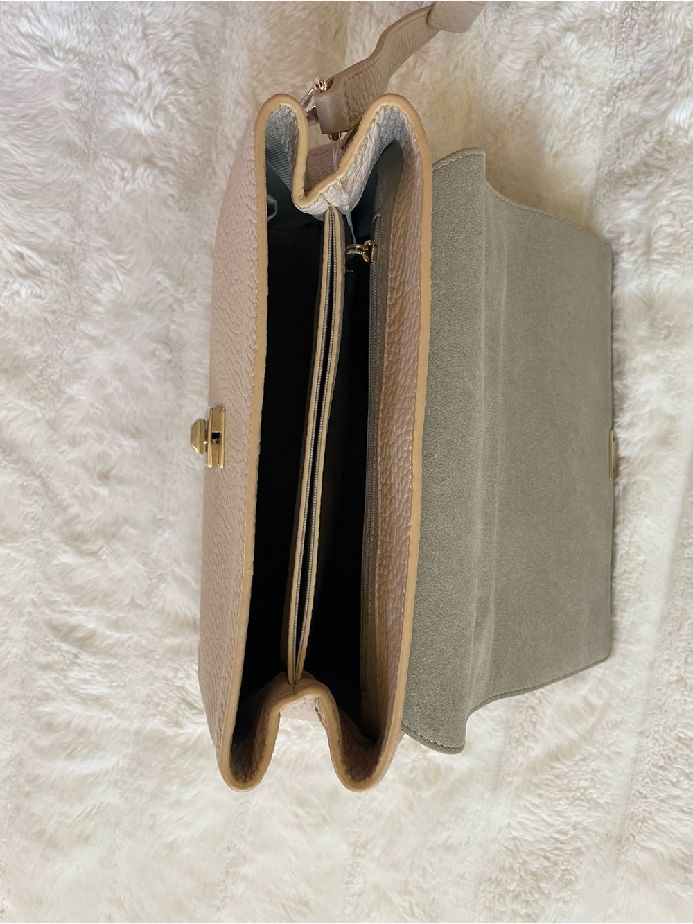 Furla Bag. - Picture 11 of 16